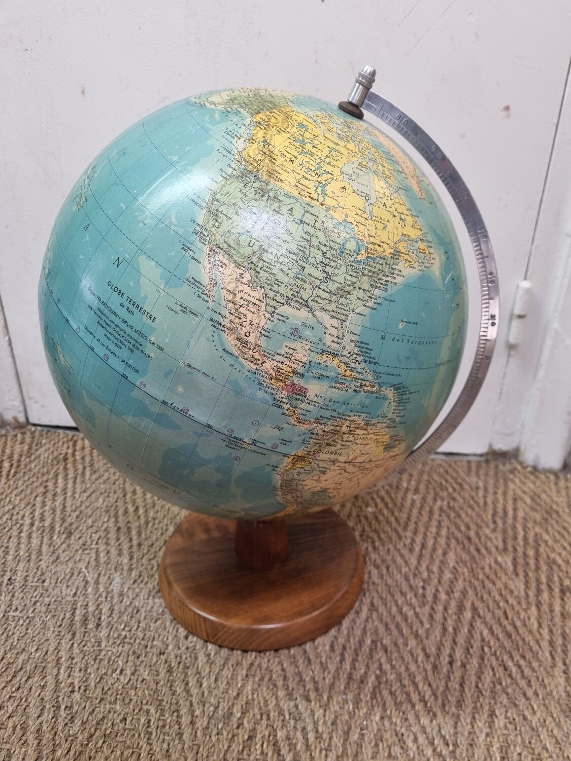 Globe GDR, diam.33cm