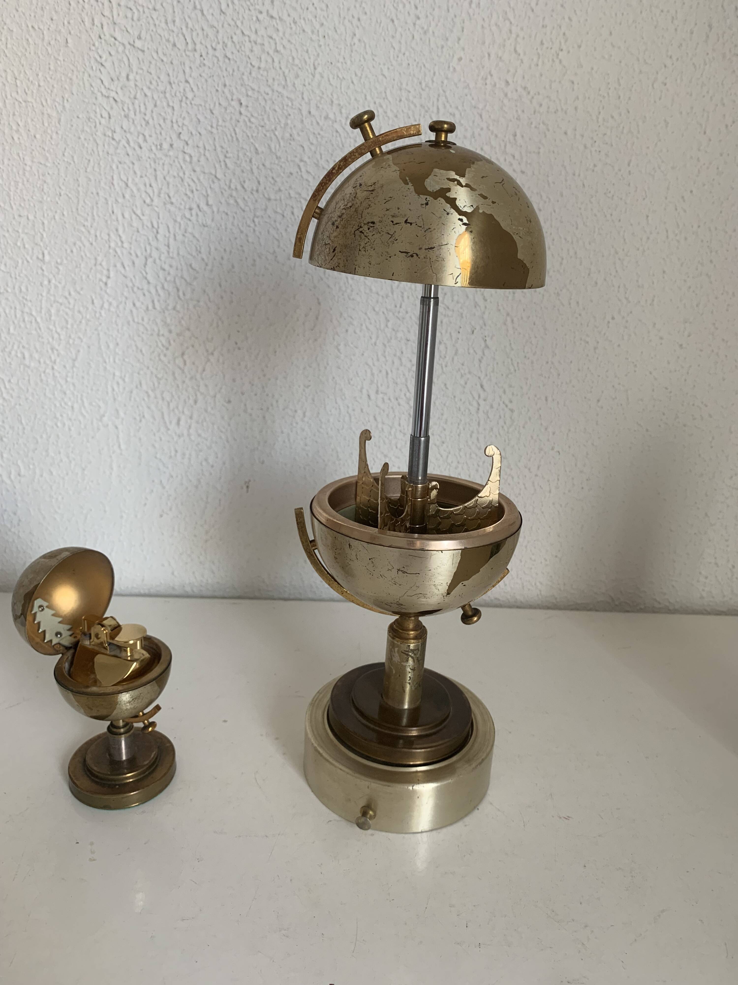 Vintage 1960s world map cigarette holder lighter dispenser - 21 x 11 cm