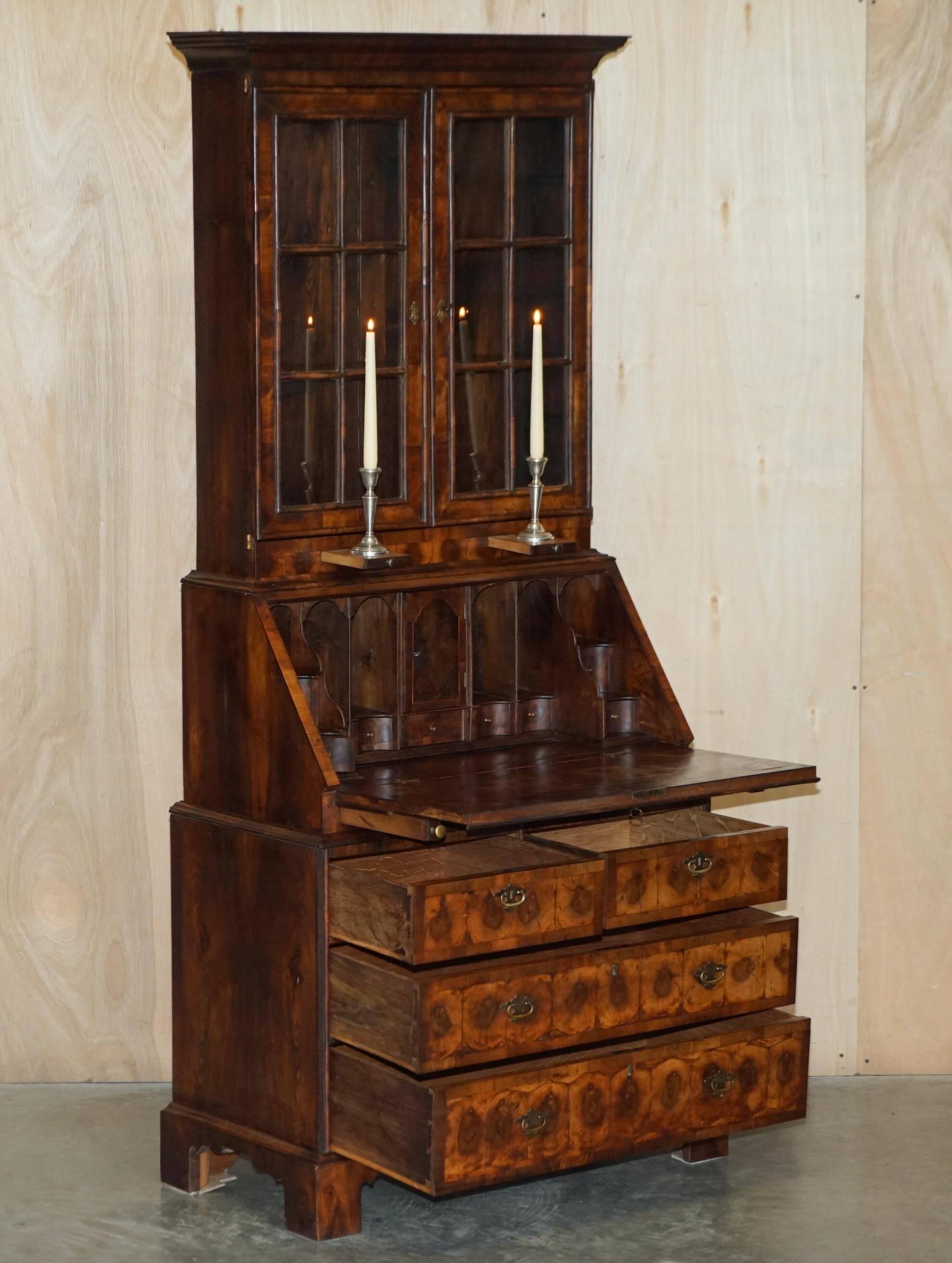 Antique Georgian Display Cabinet in Oyster Veneer circa 1780