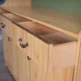 Pantry cabinet from the 1950s