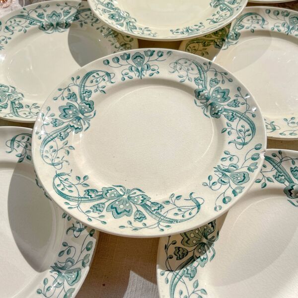 Lot de 8 Petites Assiettes Anciennes Terre de Fer ''Figuig'' Longchamp XIXe