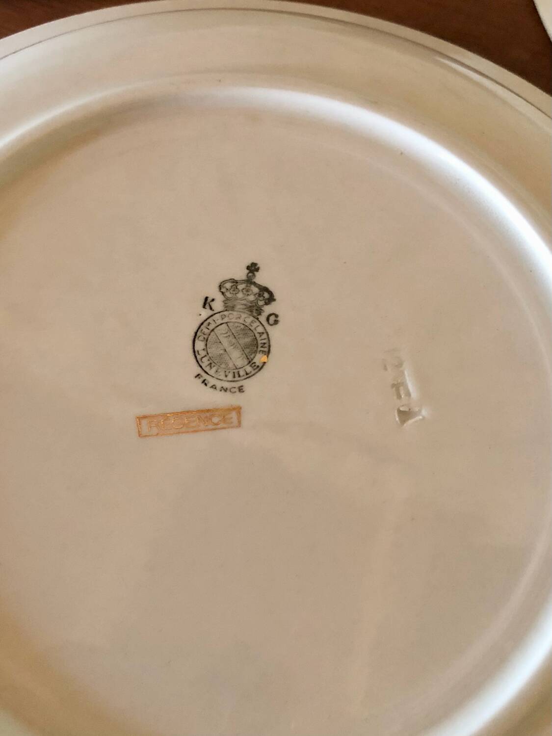 Luneville plate Regency model