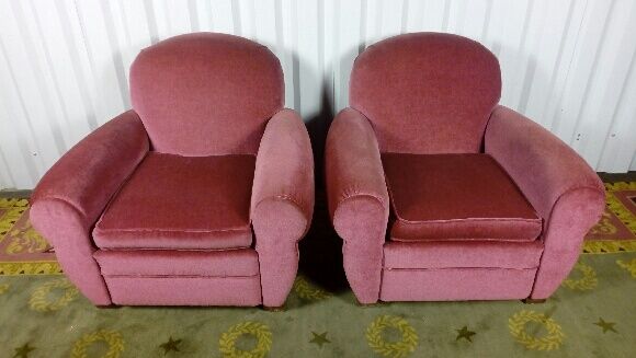 Pair of club chairs in raspberry velvet