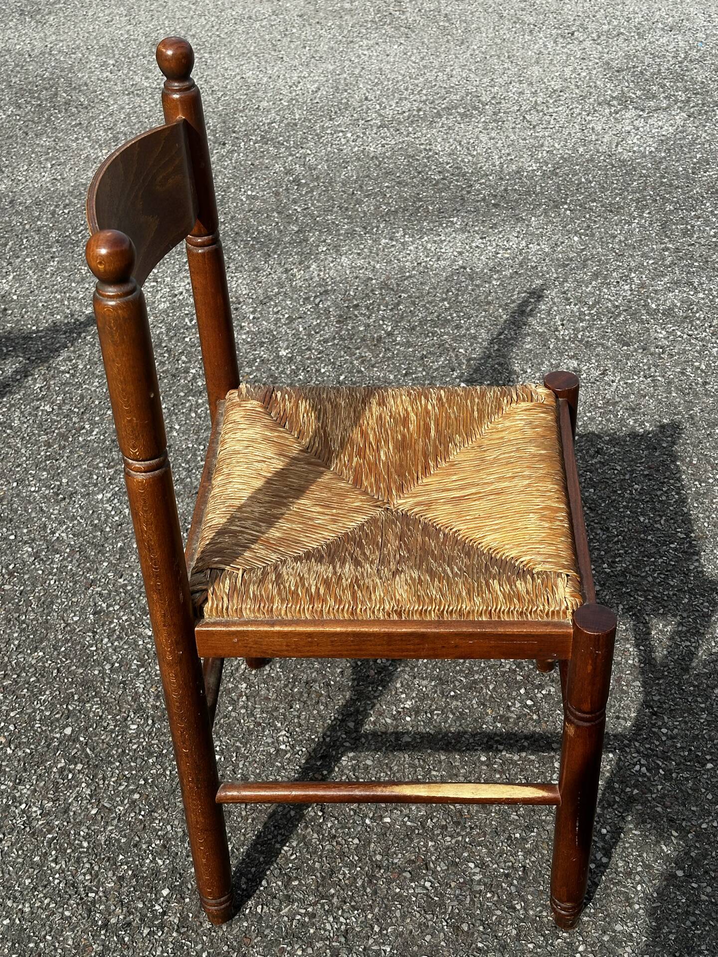 Set of 3 vintage wooden and straw chairs – 1950s