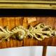 Table d’appoint rognon de style Louis XV – Époque Napoléon III