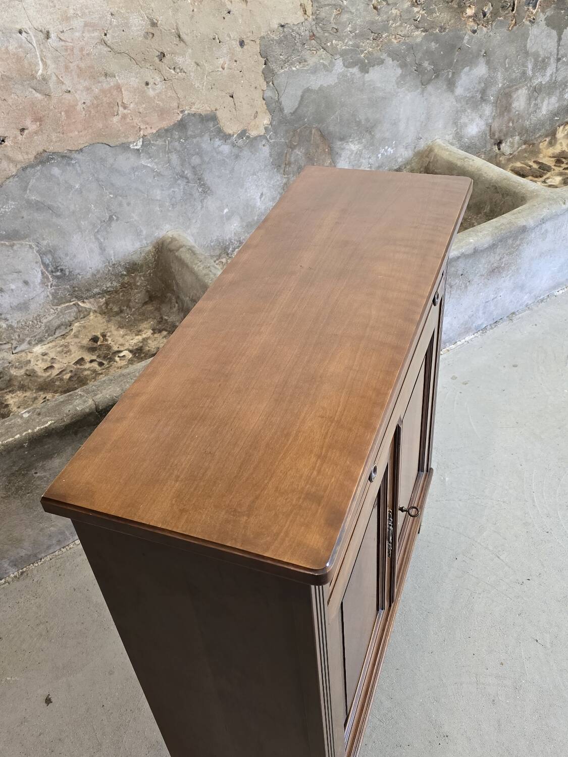 Small Parisian cherry wood buffet cabinet