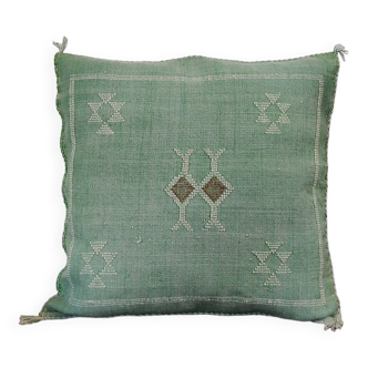 Berber Sabra green cushion in cactus silk