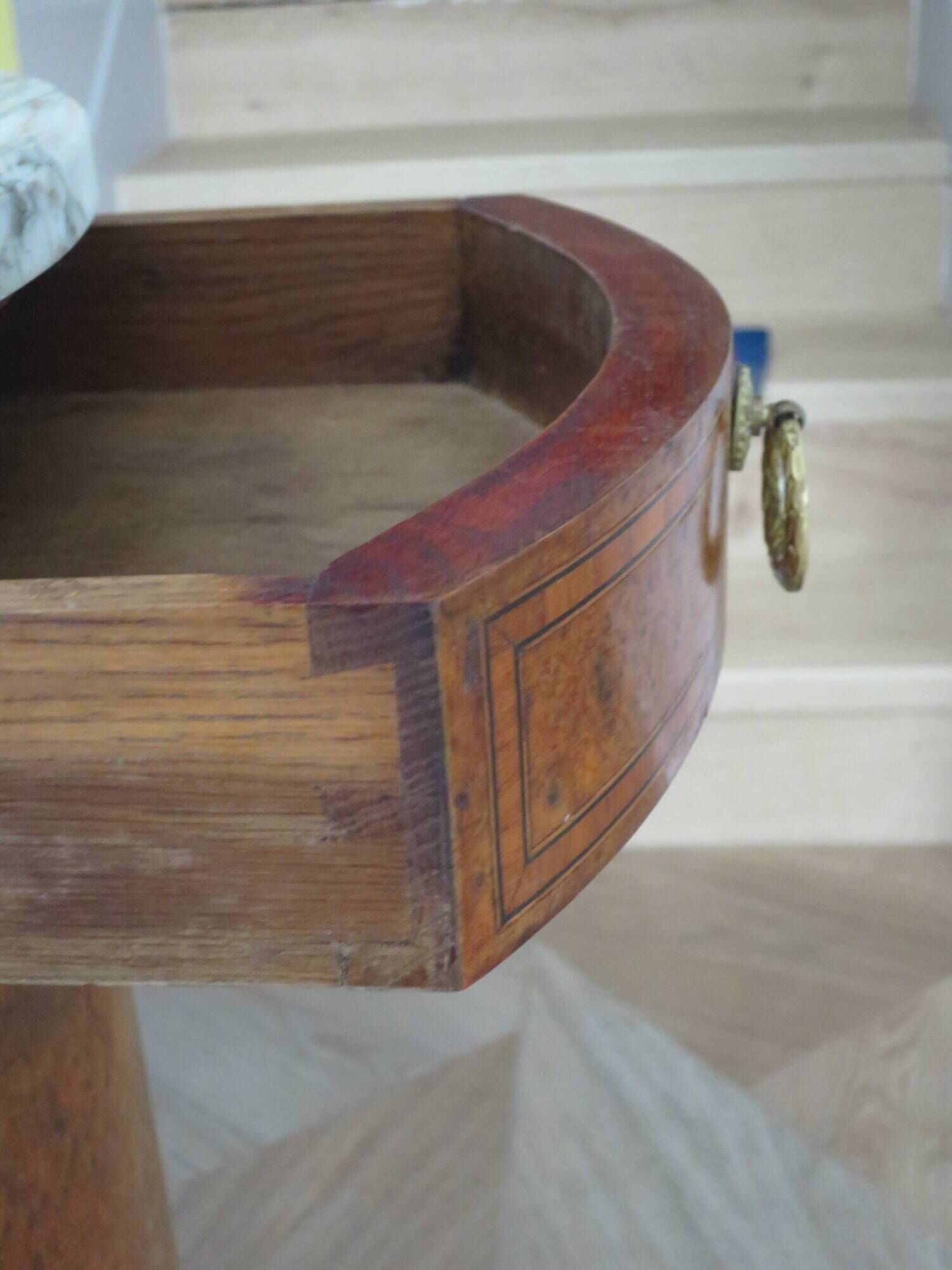 Small chest of drawers - Half-moon table - Louis XVI style - Elm burr veneer - Pla