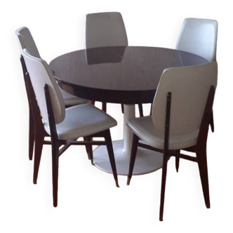 Table et chaises