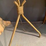 Tripod lamp