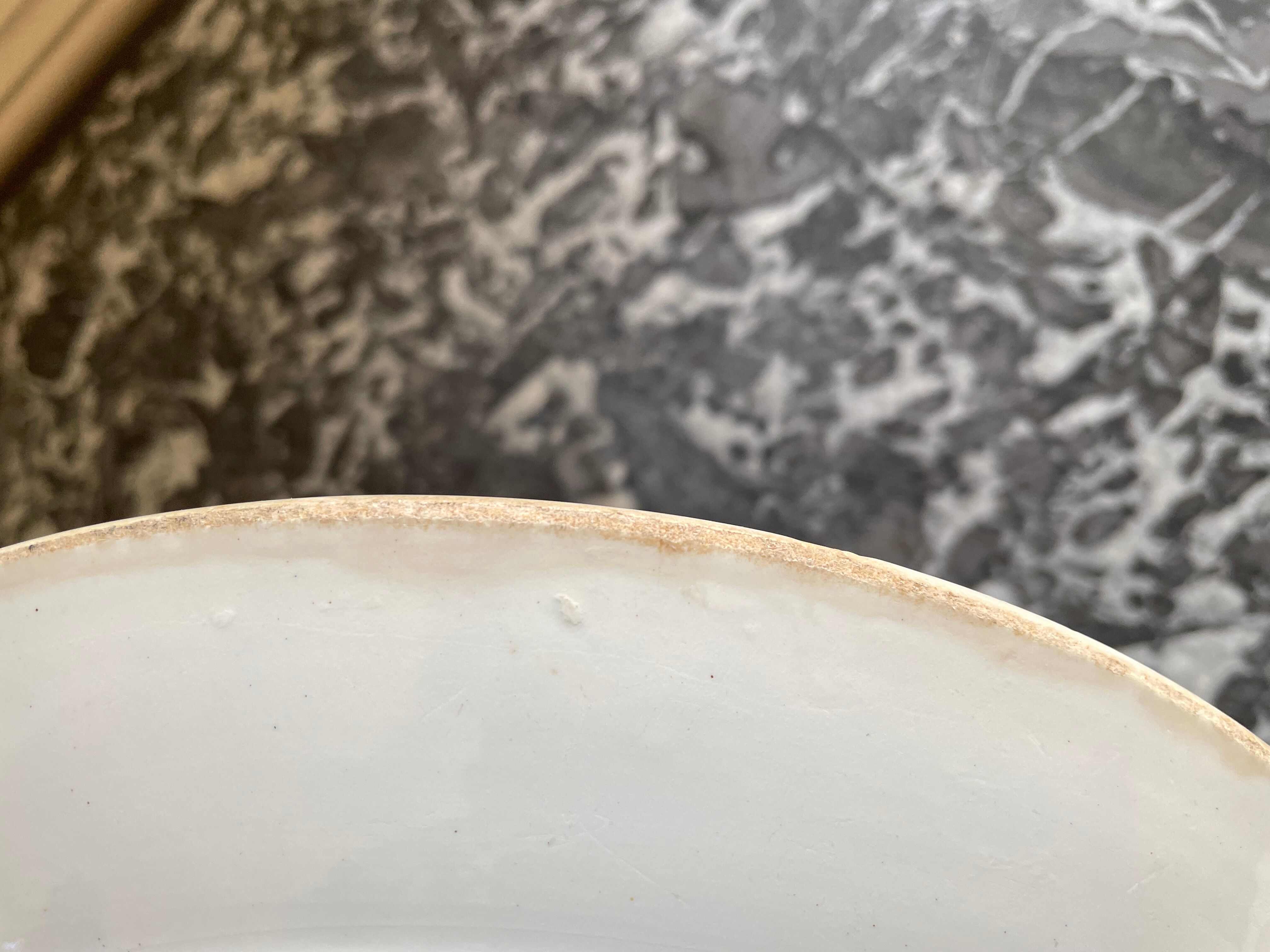 Hollow dish Saint Amand & Hamage "Aucella"