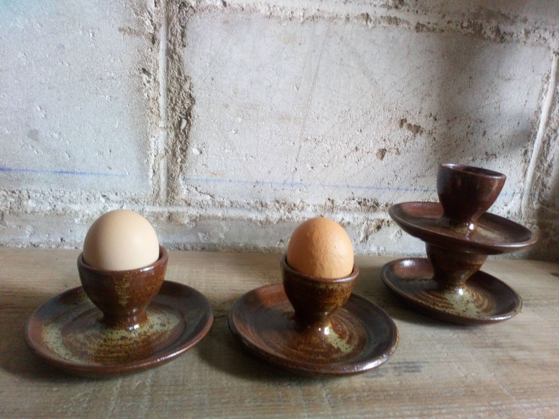 Four pyrite stoneware shells