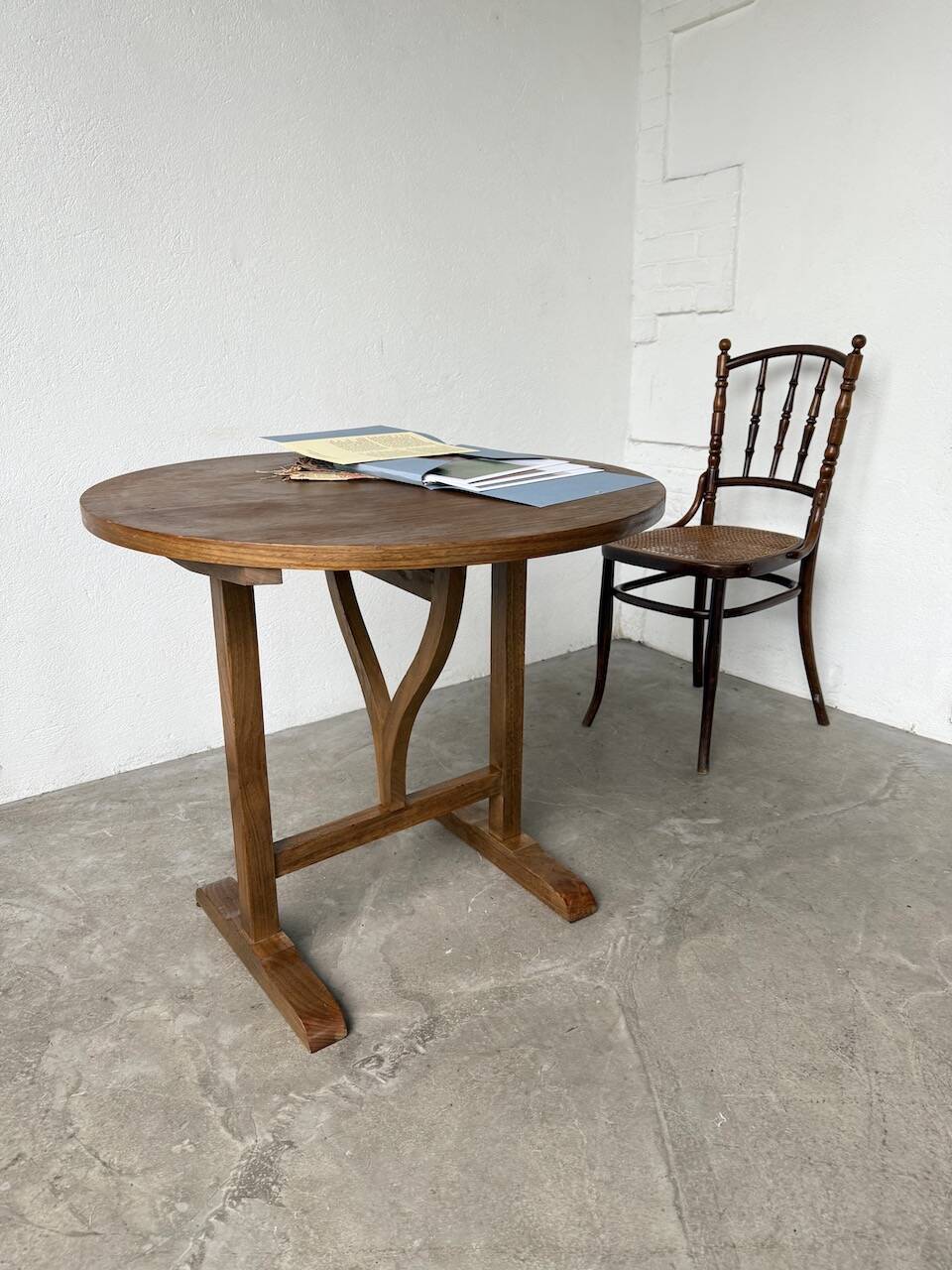 80s folding winegrower's table