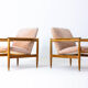 Ensemble de deux fauteuils danois en tissu rose