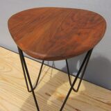 Tripod coffee table base pin
