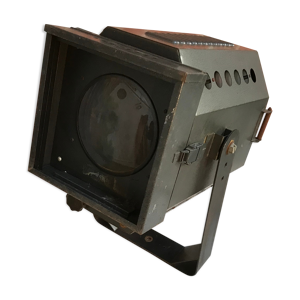 Projecteur de cinéma vintage en