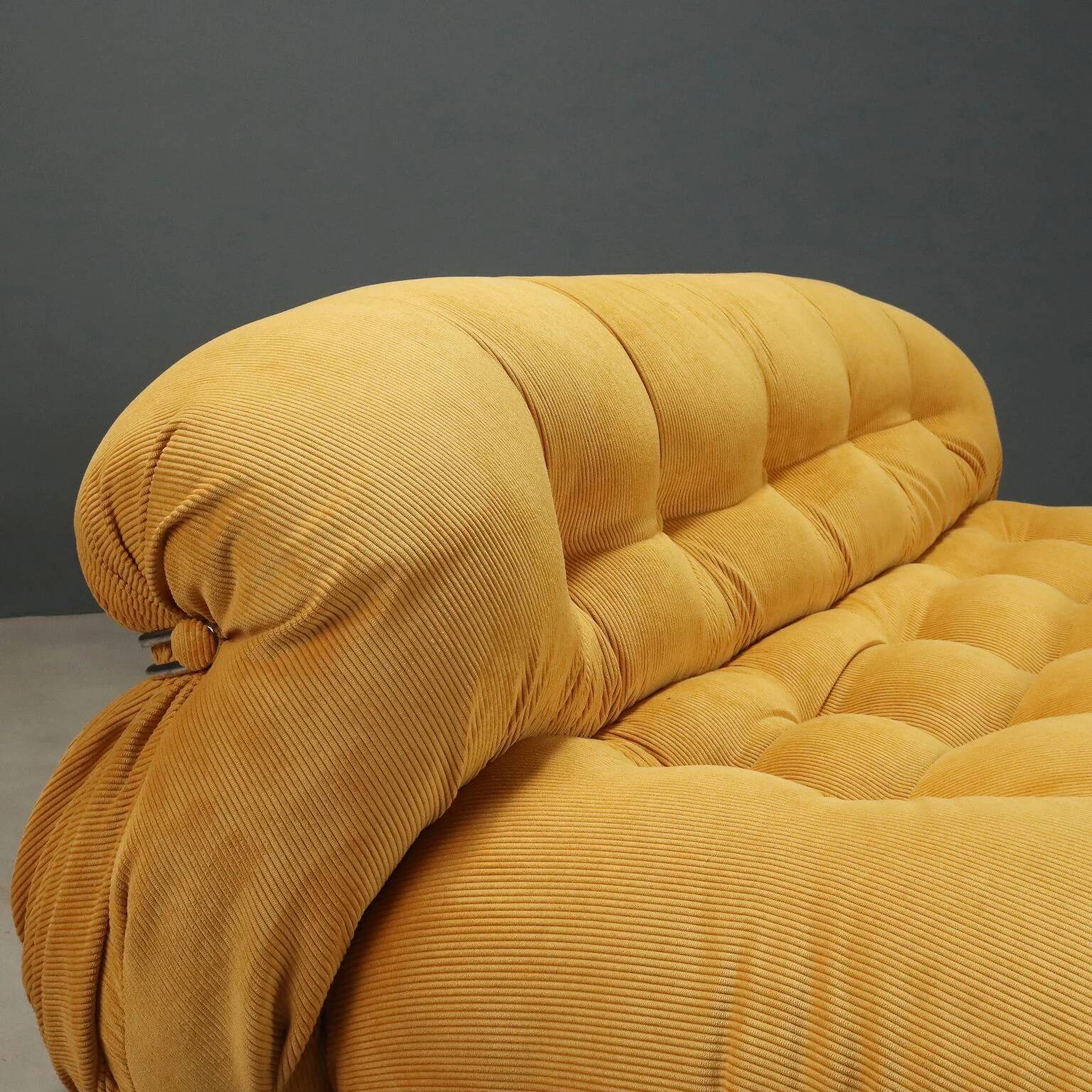 Canapé Cassina Soriana design Afra et Tobia Scarpa Italie années 1970