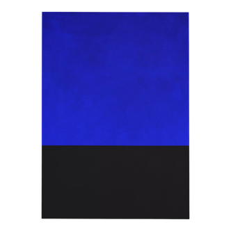 Black ultramarine horizon