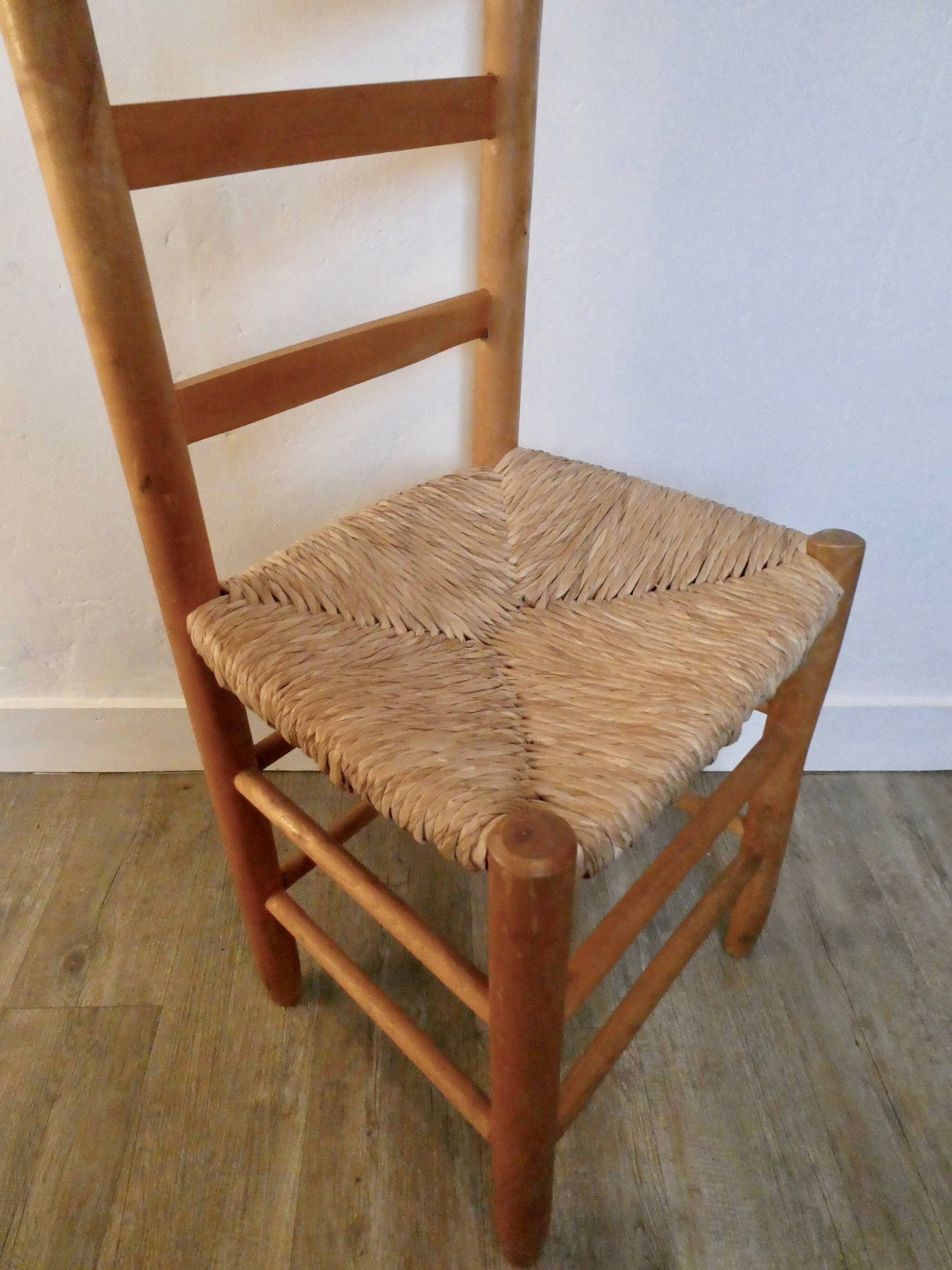 Light wooden chair and mulched seat, 50s-60s