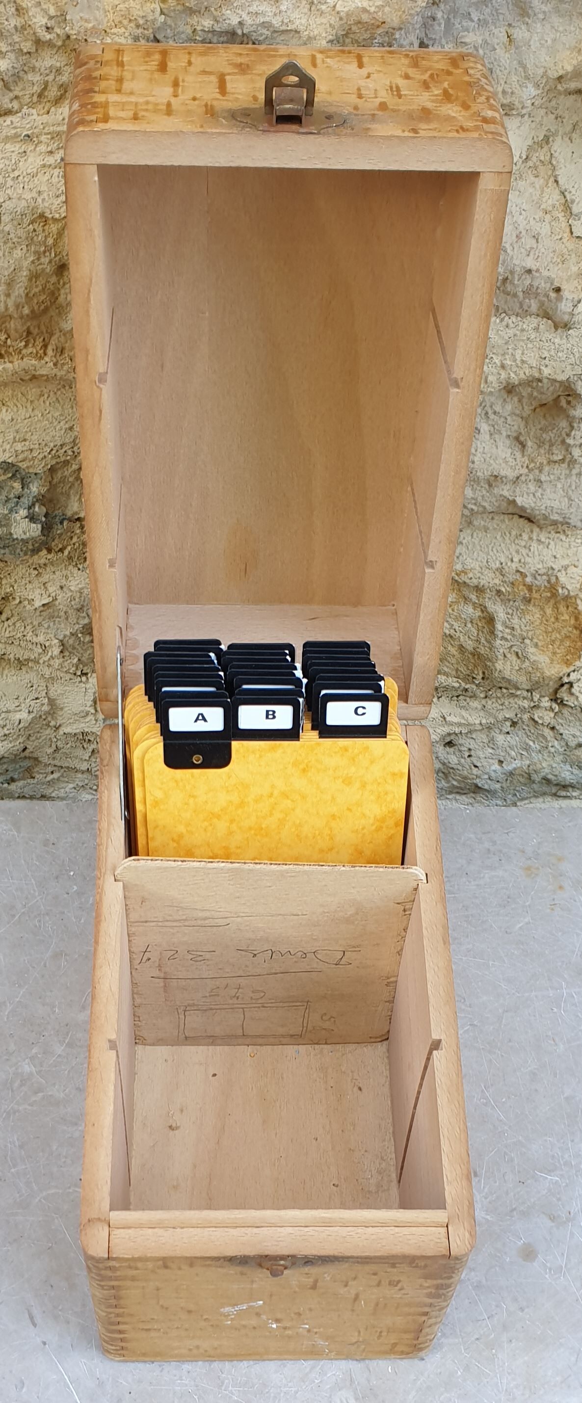 Vintage wooden plug box + alphabetical separations