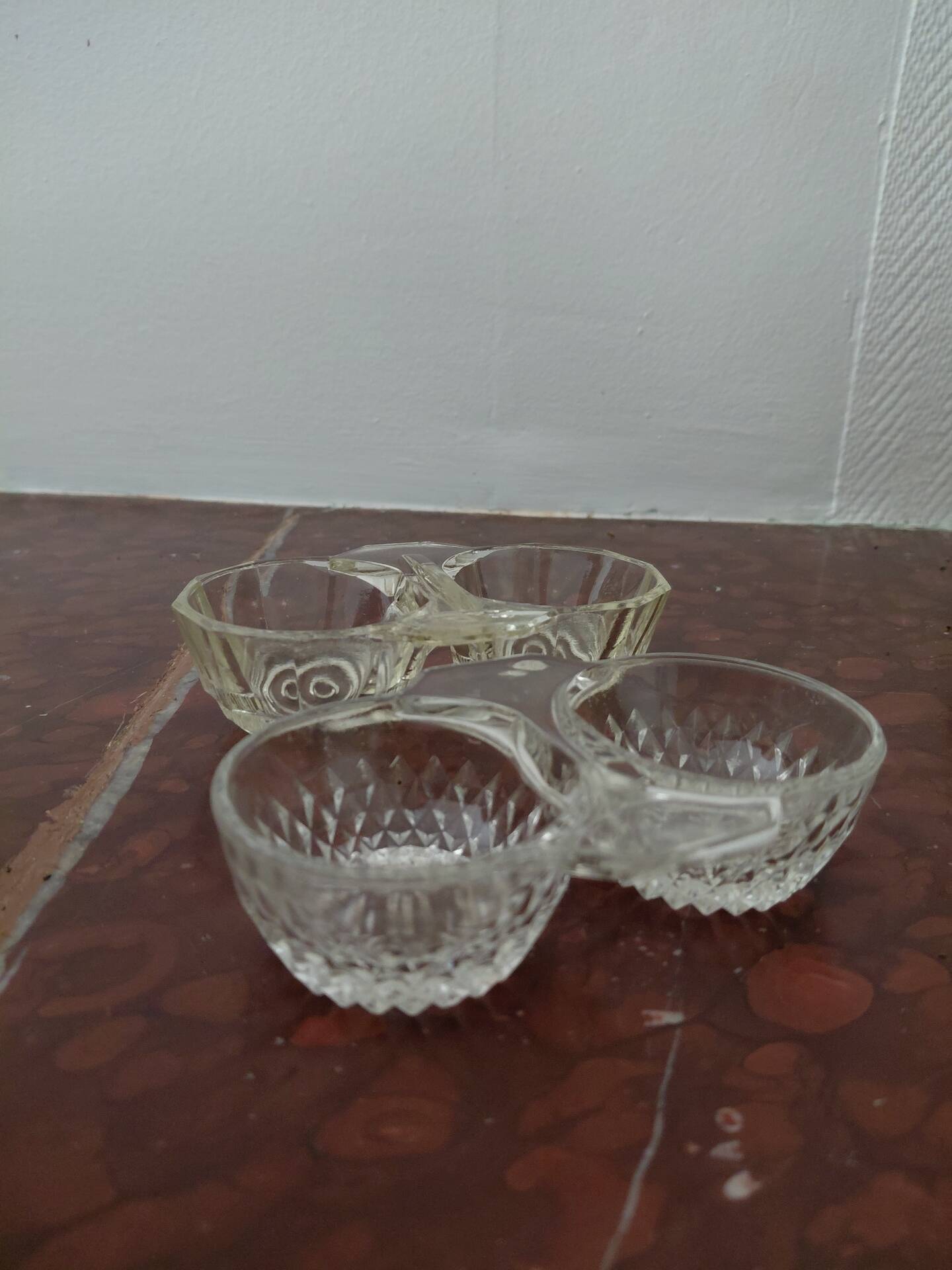 Two double saleron