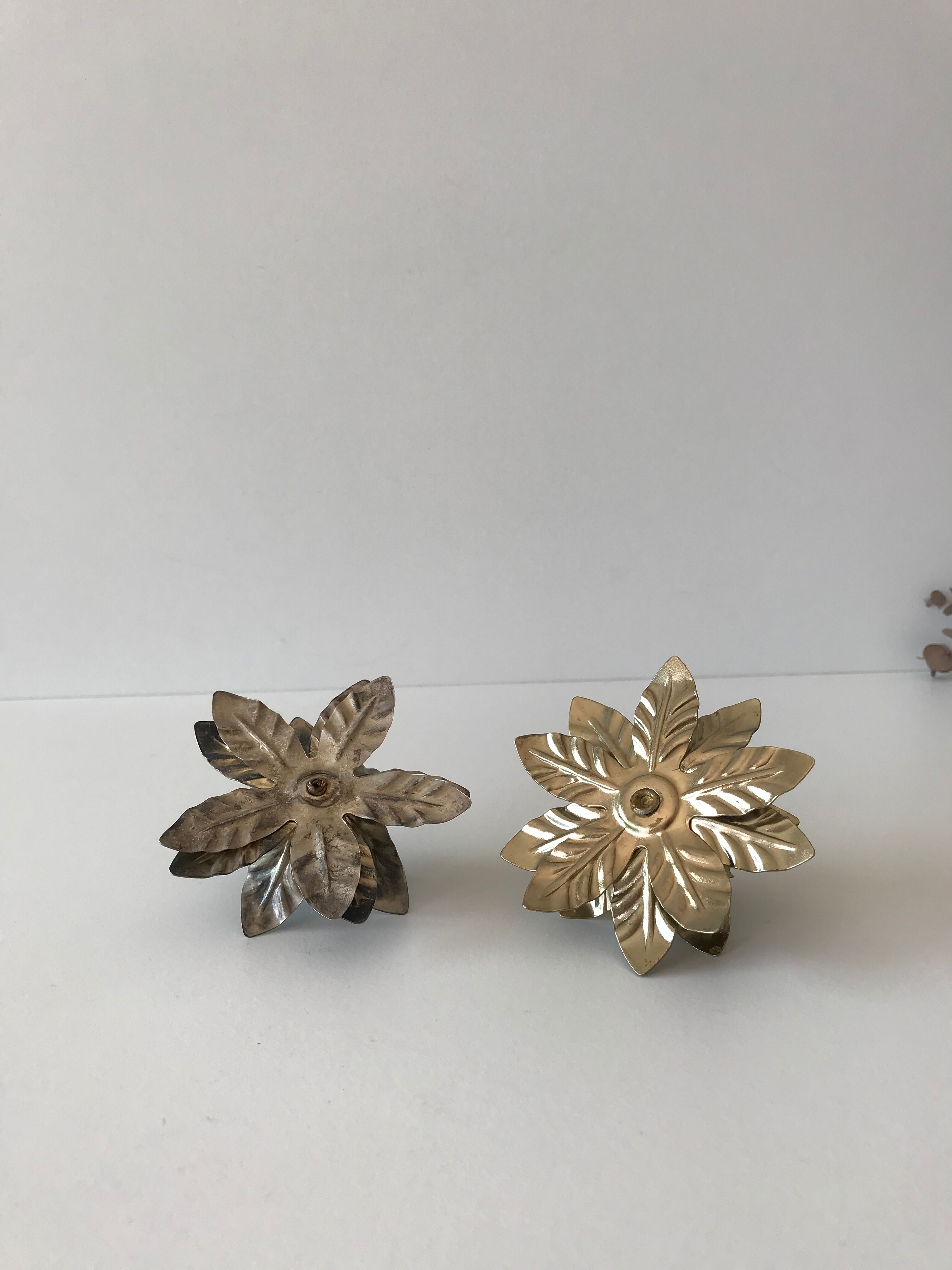 Flower candleholders