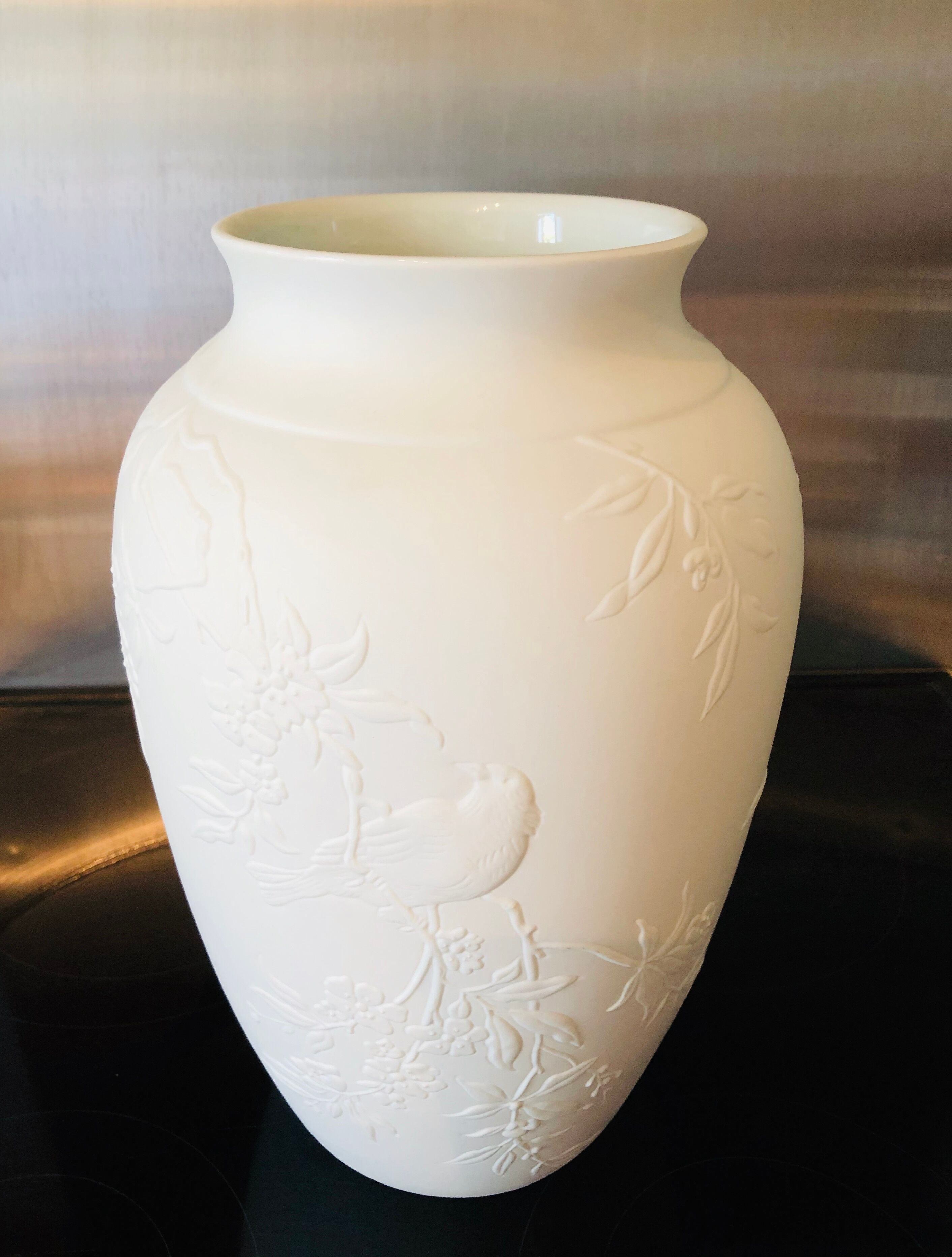 Sologne porcelain vase