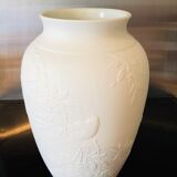 Sologne porcelain vase