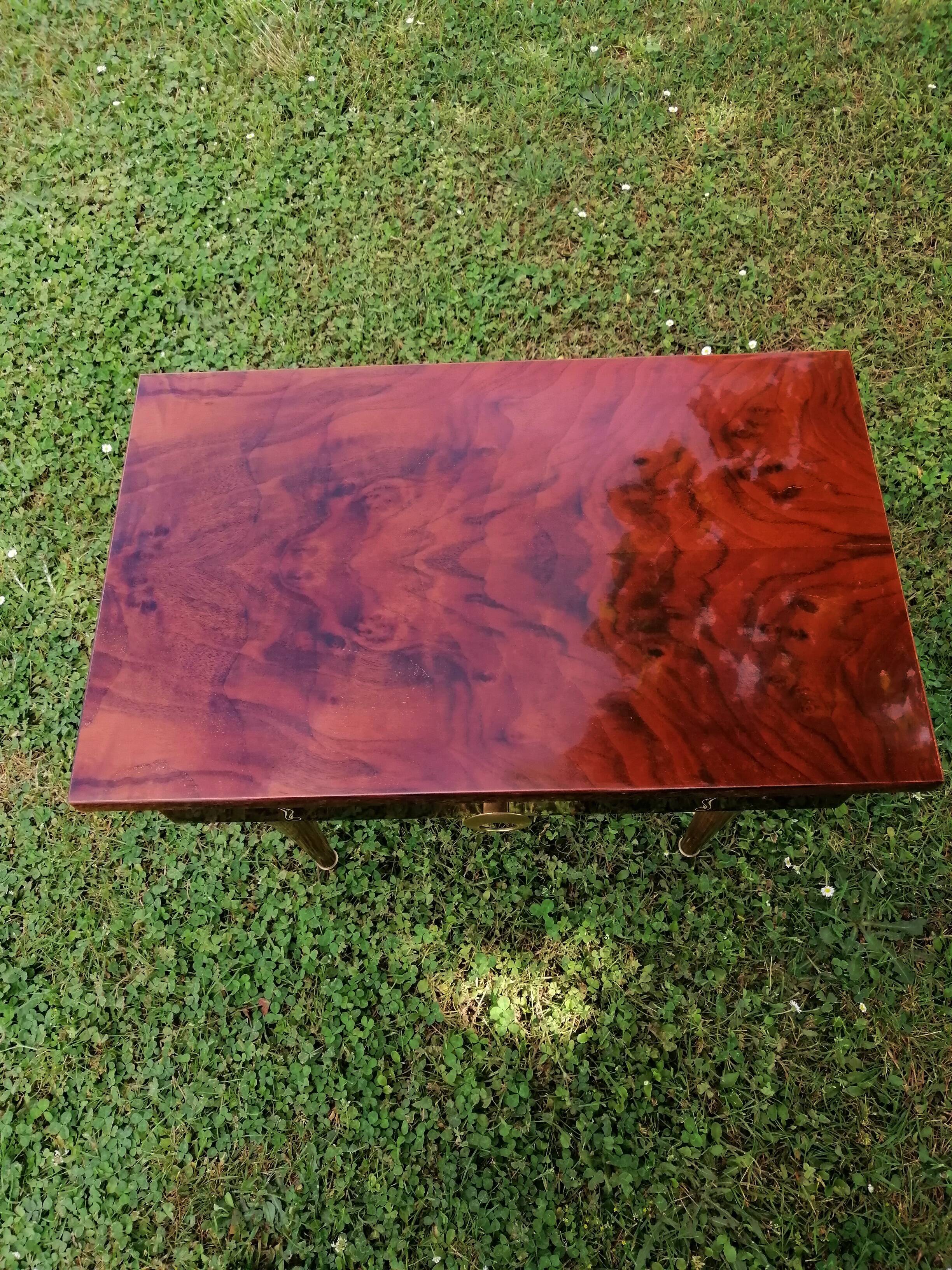 Paire de tables de chevet