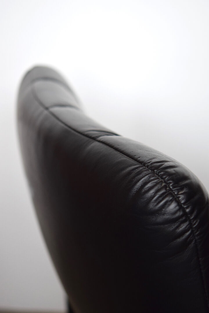 Fauteuil skaï vintage 1970