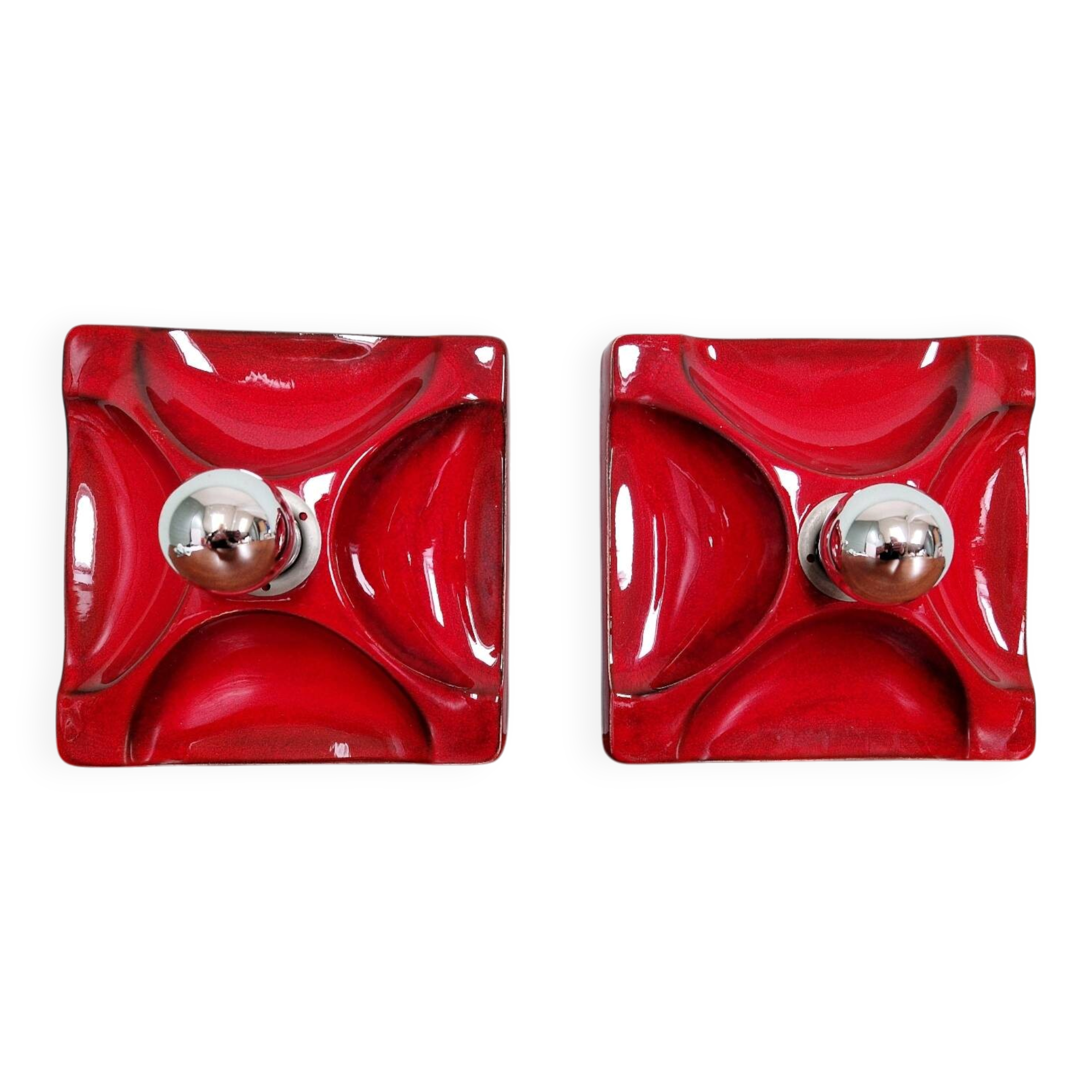 Pair of Space Age wall sconces in red ceramic, 1970.
