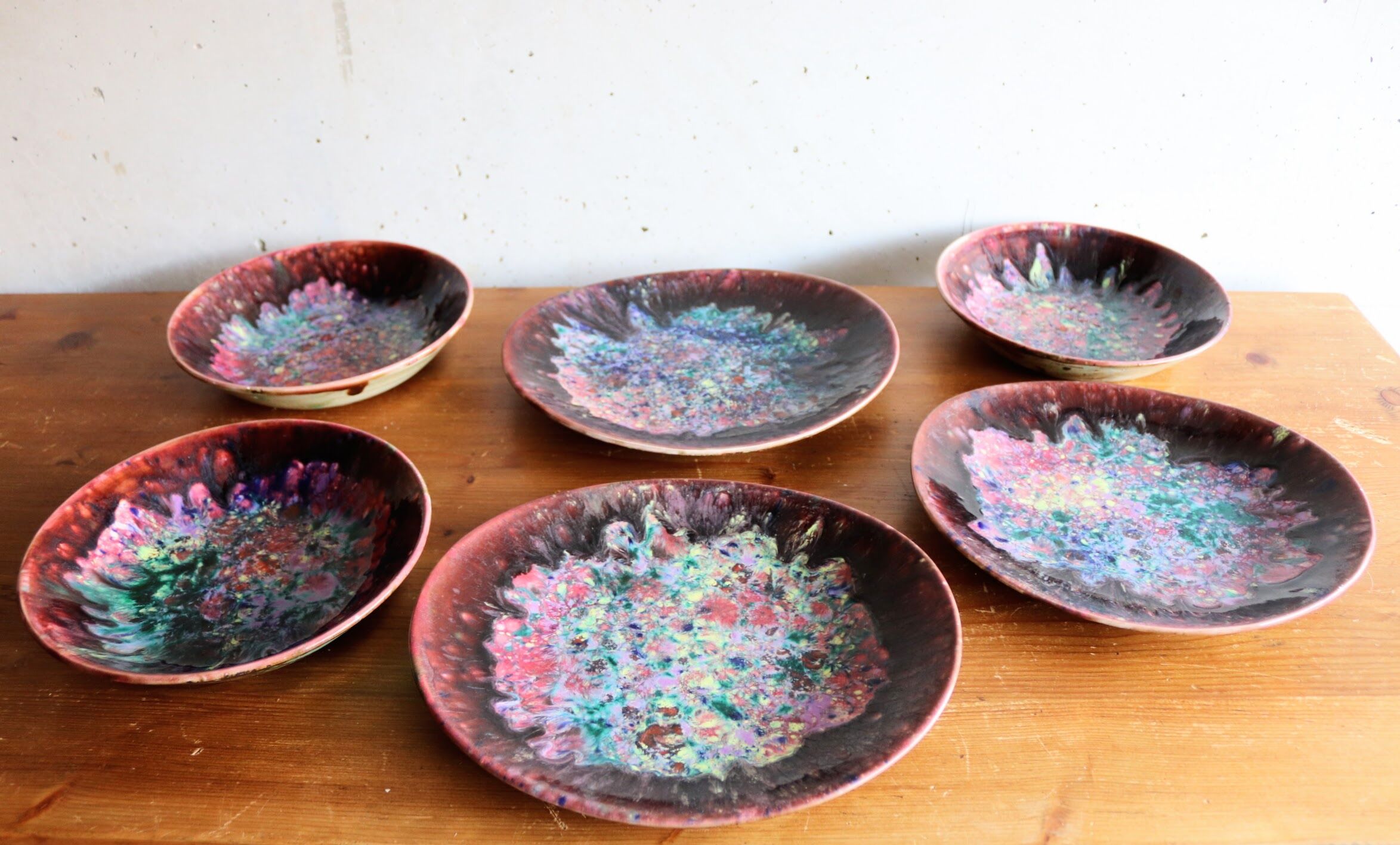 6 Morvan ceramic plates