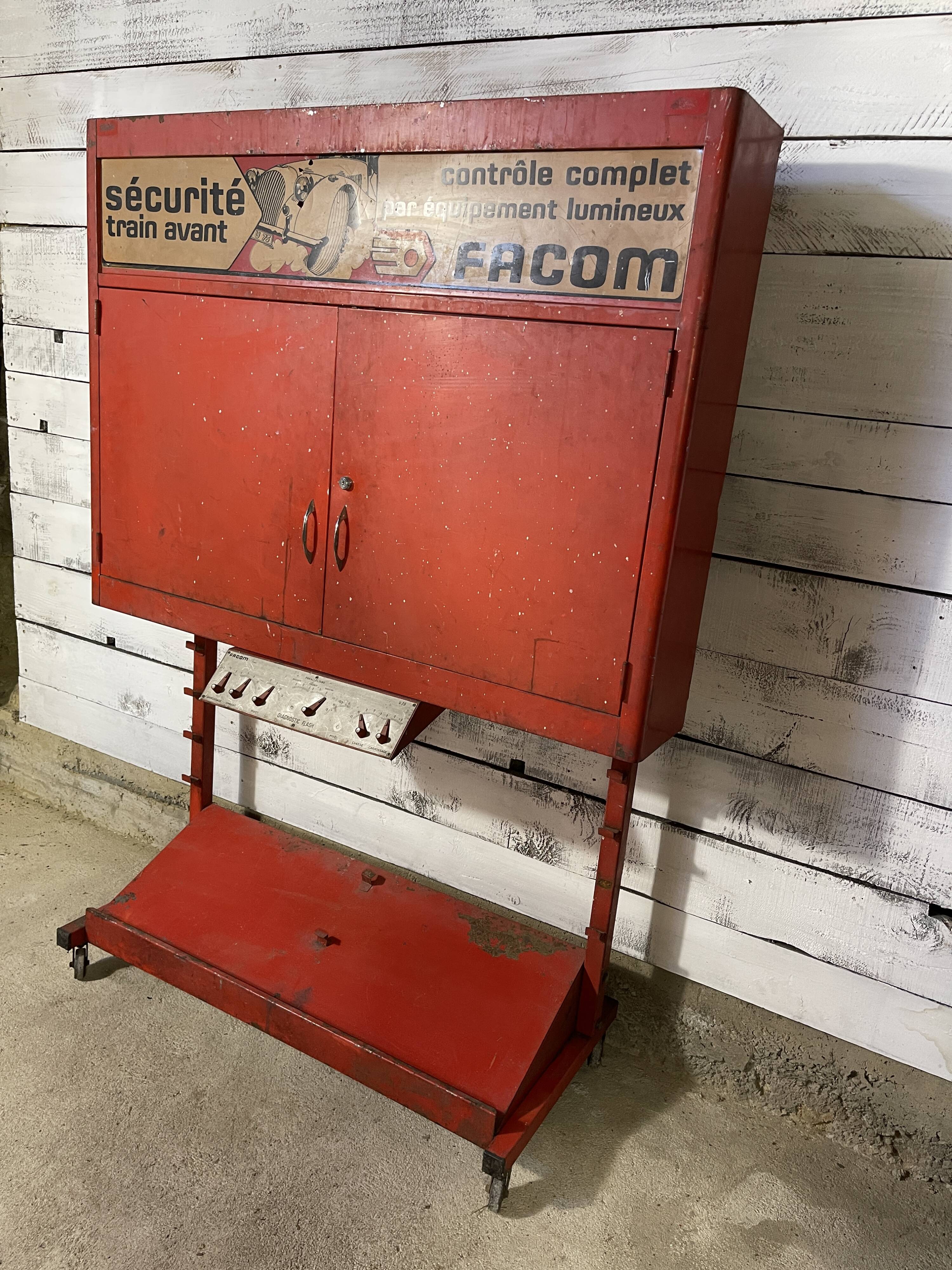 Workshop furniture facom 1970