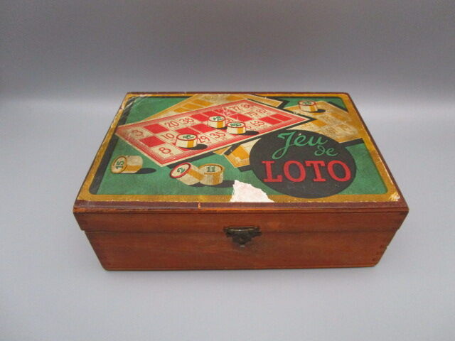 Old wooden lotto game