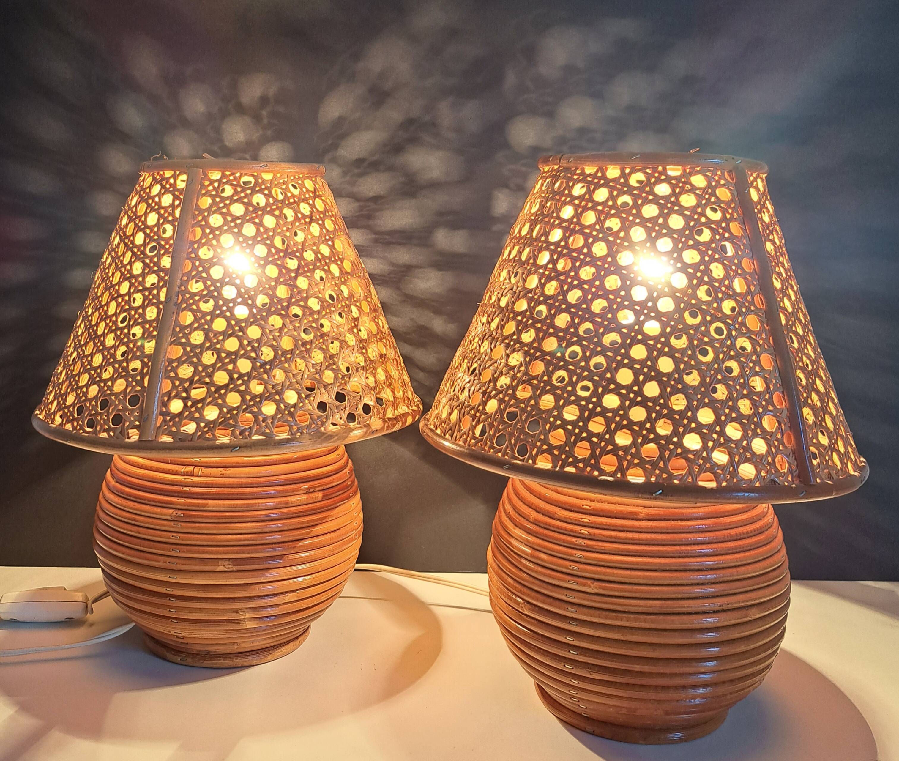 Paire lampes de chevet  cannage