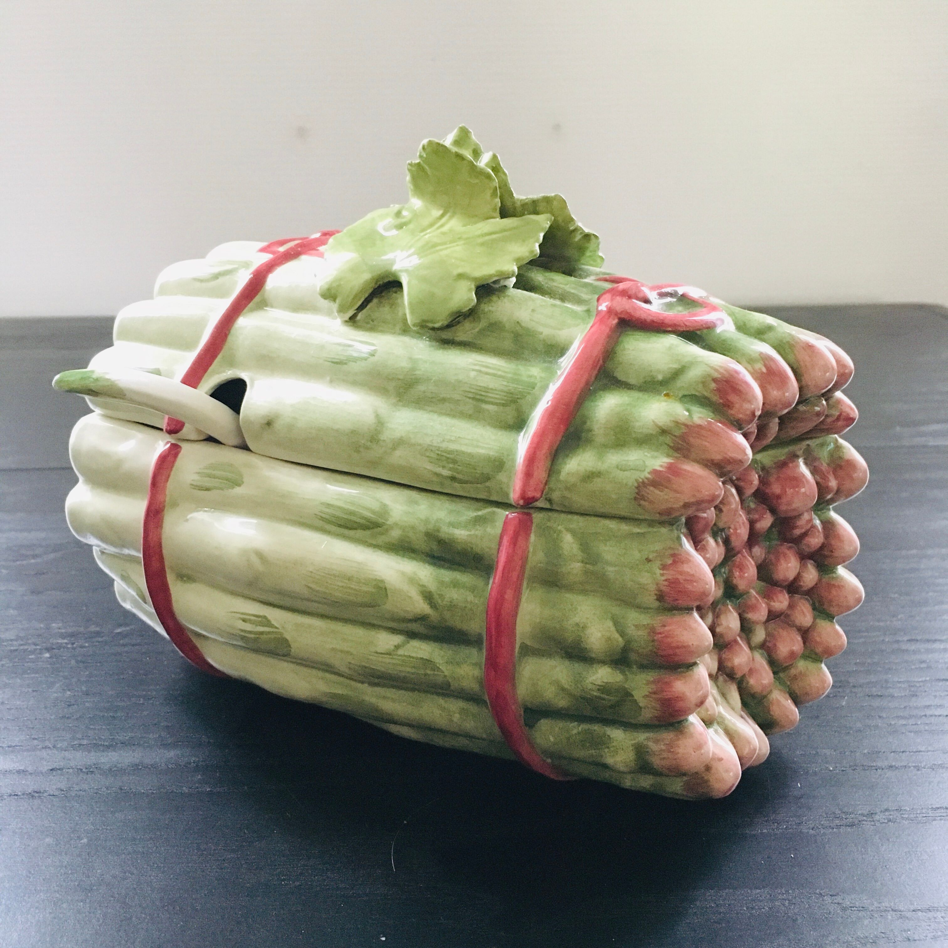 Box asparagus dabbling