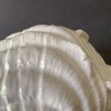 Ceramic shell emptier