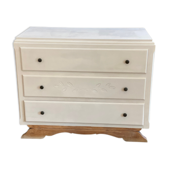 Chest of drawers in oak feet mustache