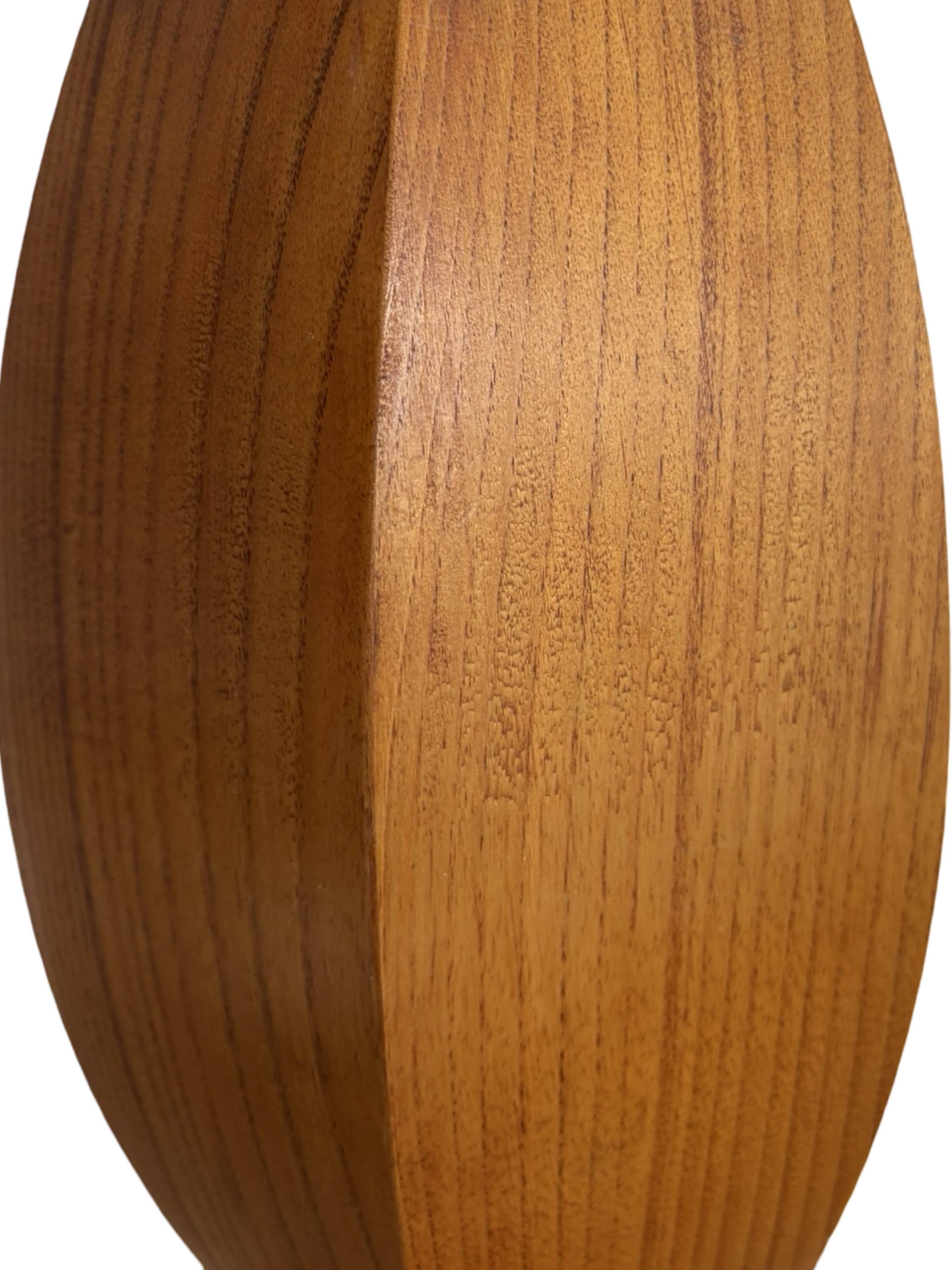 Mid Century Scandinavian teak table lamp 70's design minimalist
