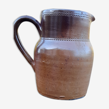 Pichet ancien pot à lait en grés 2 litres - artisanat brut et authentique, vers 1970's