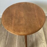 Tripod round coffee table
