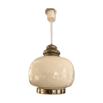 Opaline white lamp