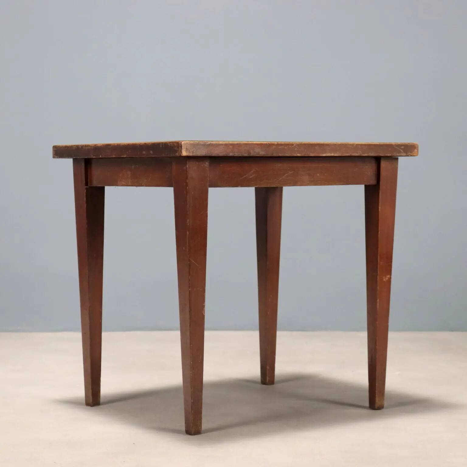 Vintage coffee table in painted beech and mahogany, design, Italy, 1950s.