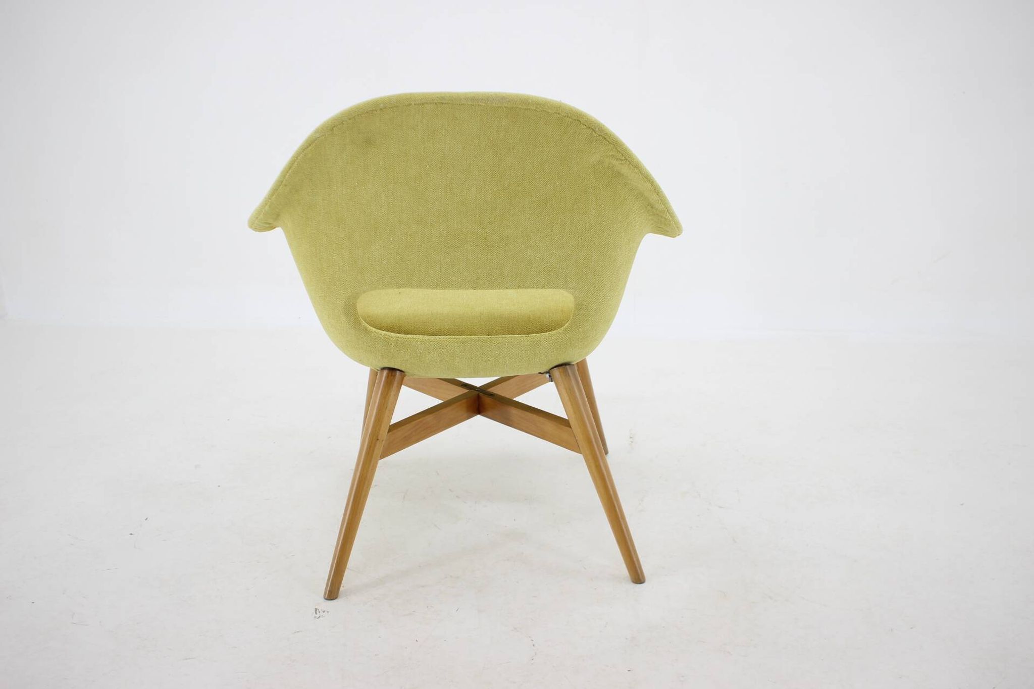 1960s Miroslav Navratil Shell Lounge Chair, Czechoslovakia