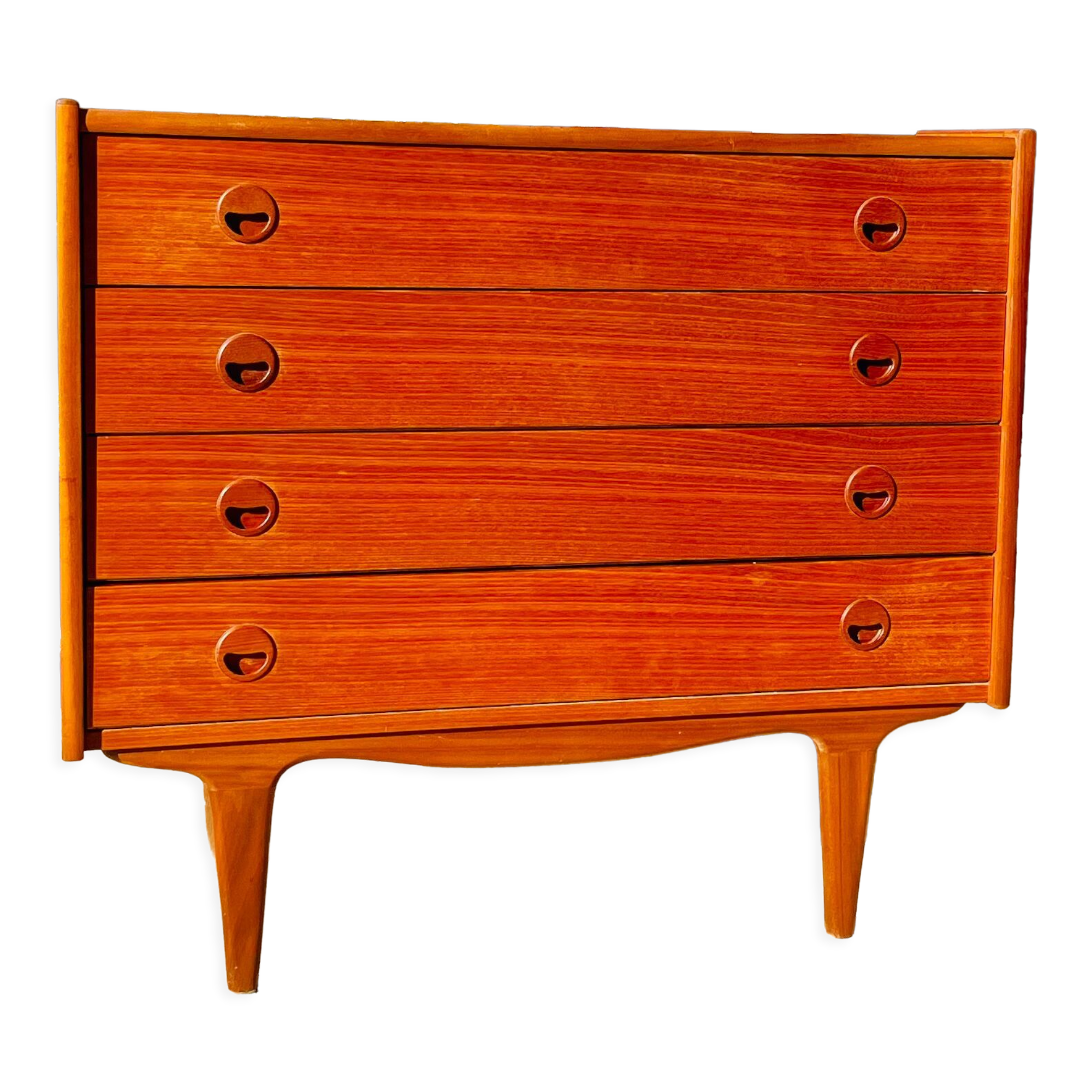 Scandinavian chest of drawers 60