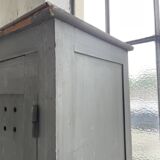 XXL workshop locker with blue patina