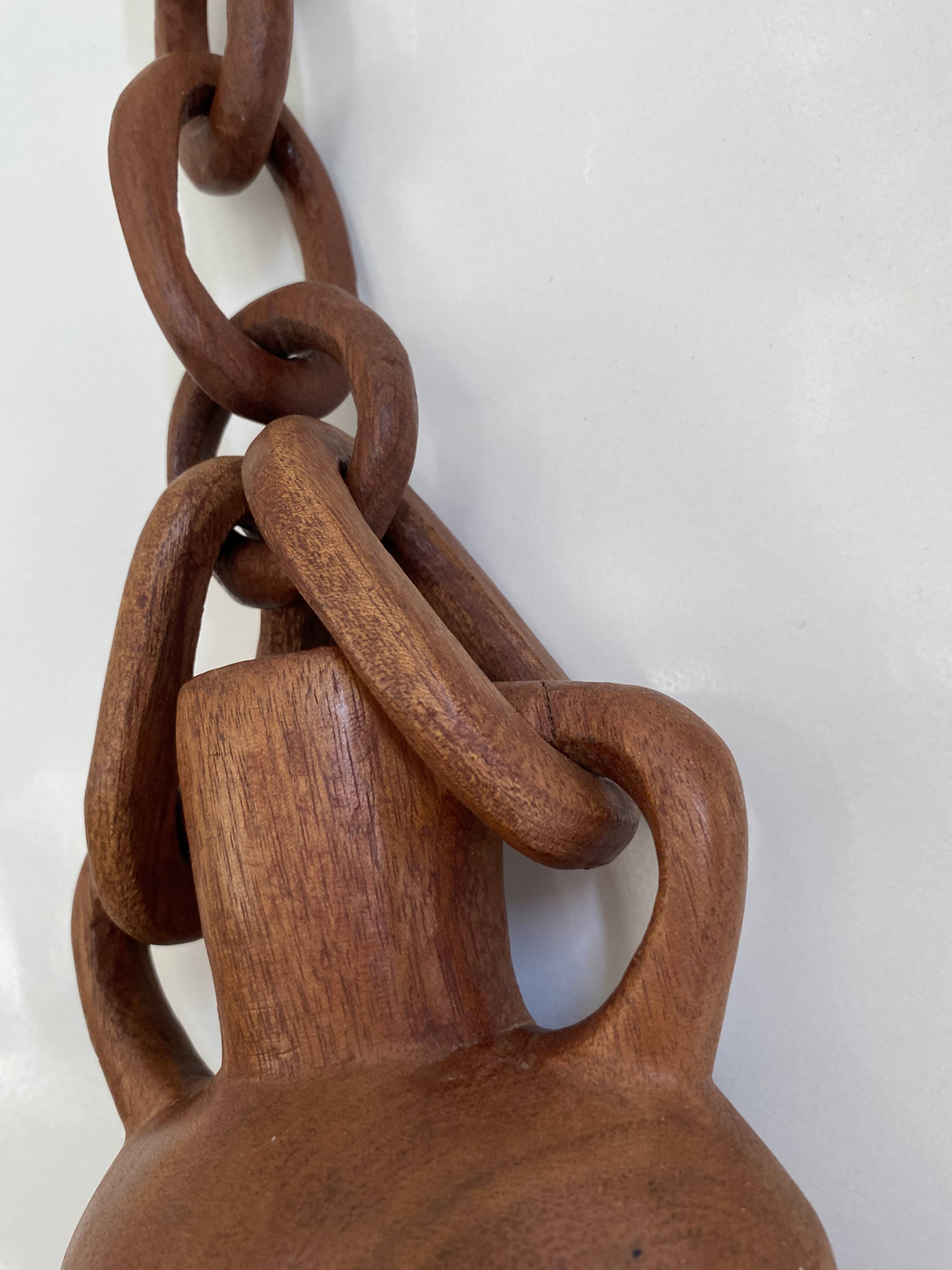 Vase and wooden chain to hang
