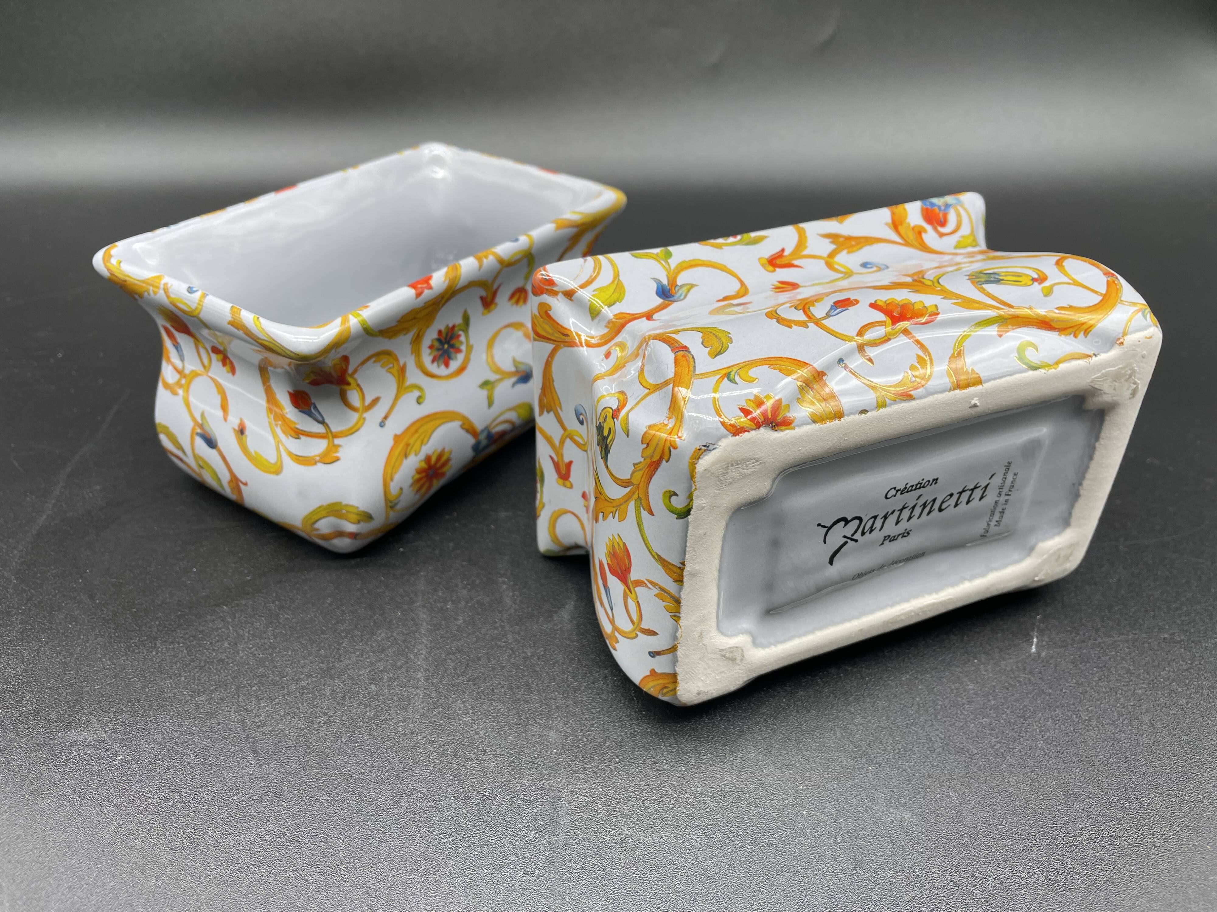 Pair of planters, Martinetti Paris, artisanal porcelain