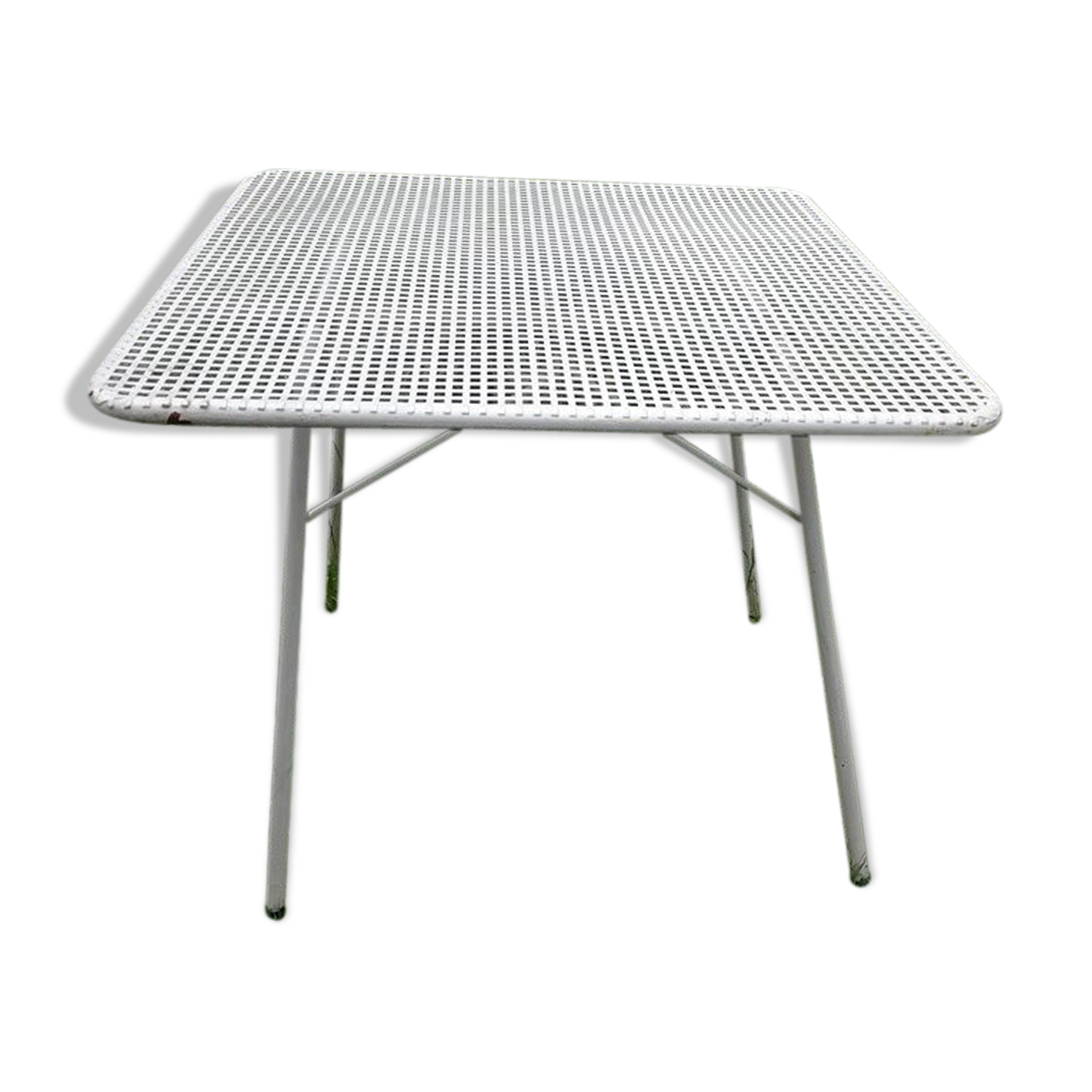 Folding garden table