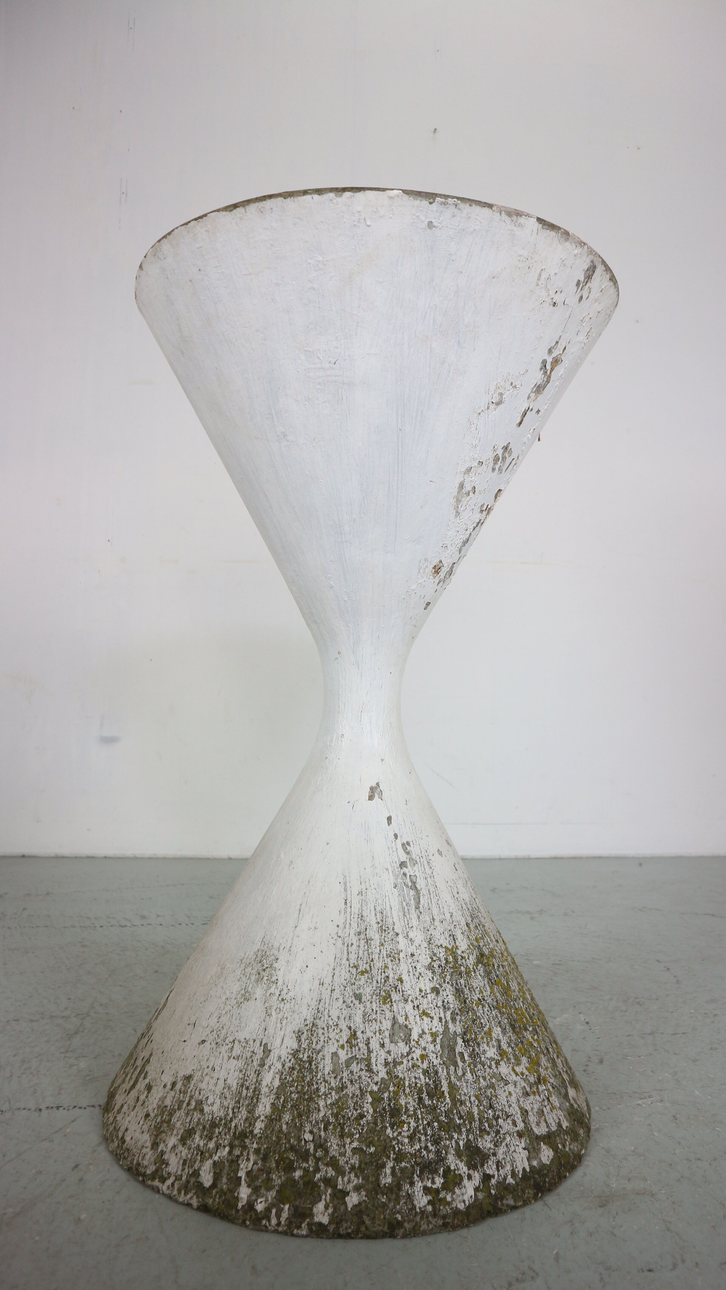 Diabolo' planter, Switzerland, design by Anton Bee assisted by Guhl 1954